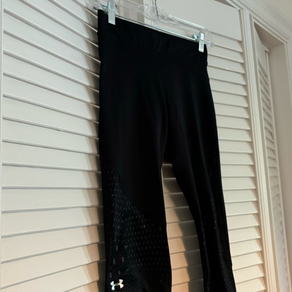 Under Armour Black Patterned Athletic Leggings XS - Picture 5 of 6